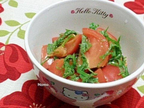 トマトと大葉の簡単サラダ